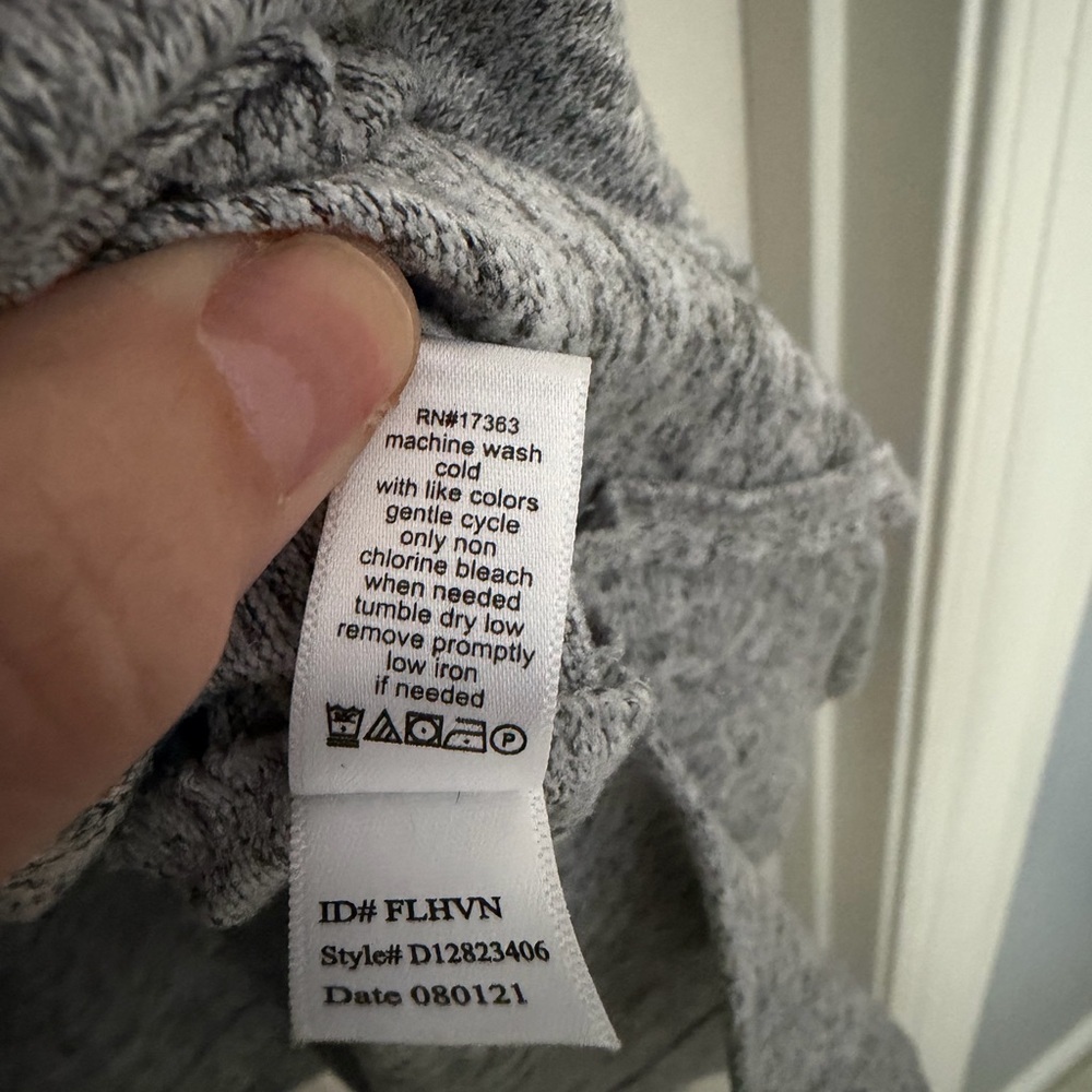 Donna Karan Heather Gray Hoodie - Picture 6 of 7